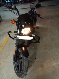 Black Harley Davidson Street 750