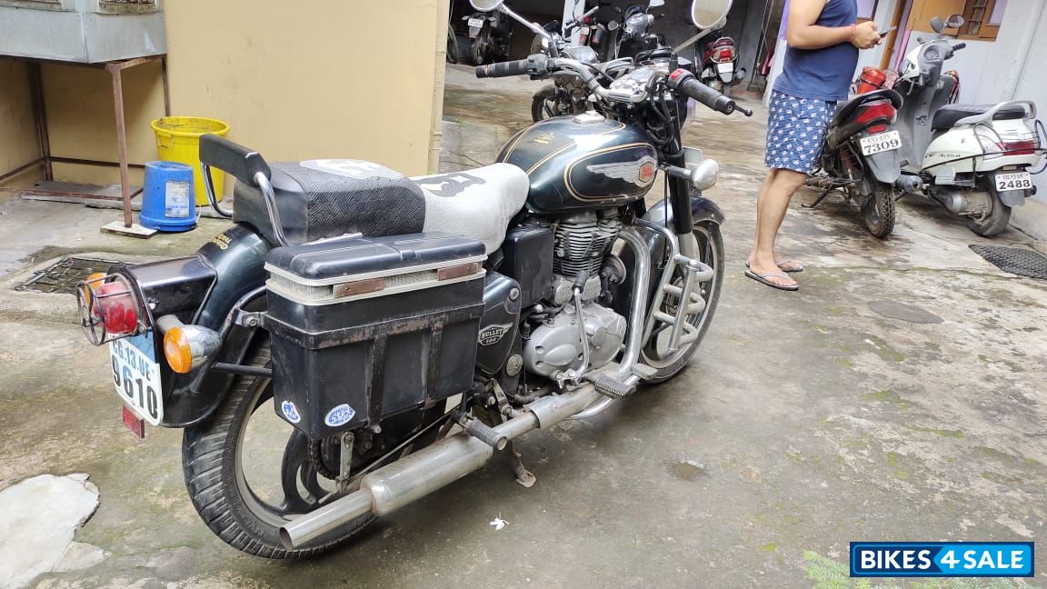 Green Royal Enfield Bullet Standard 500