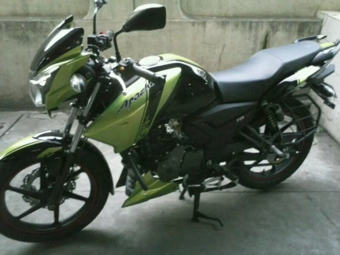 Black & Green TVS Apache RTR 160