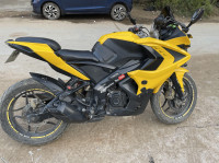 Bajaj Pulsar RS 200