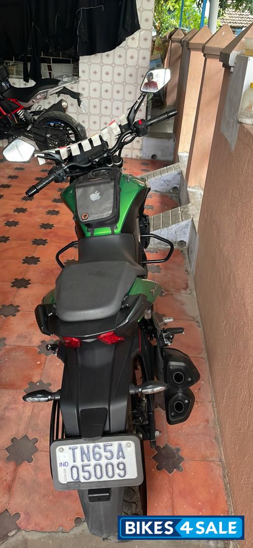 Bajaj Dominar 400 ABS BS6