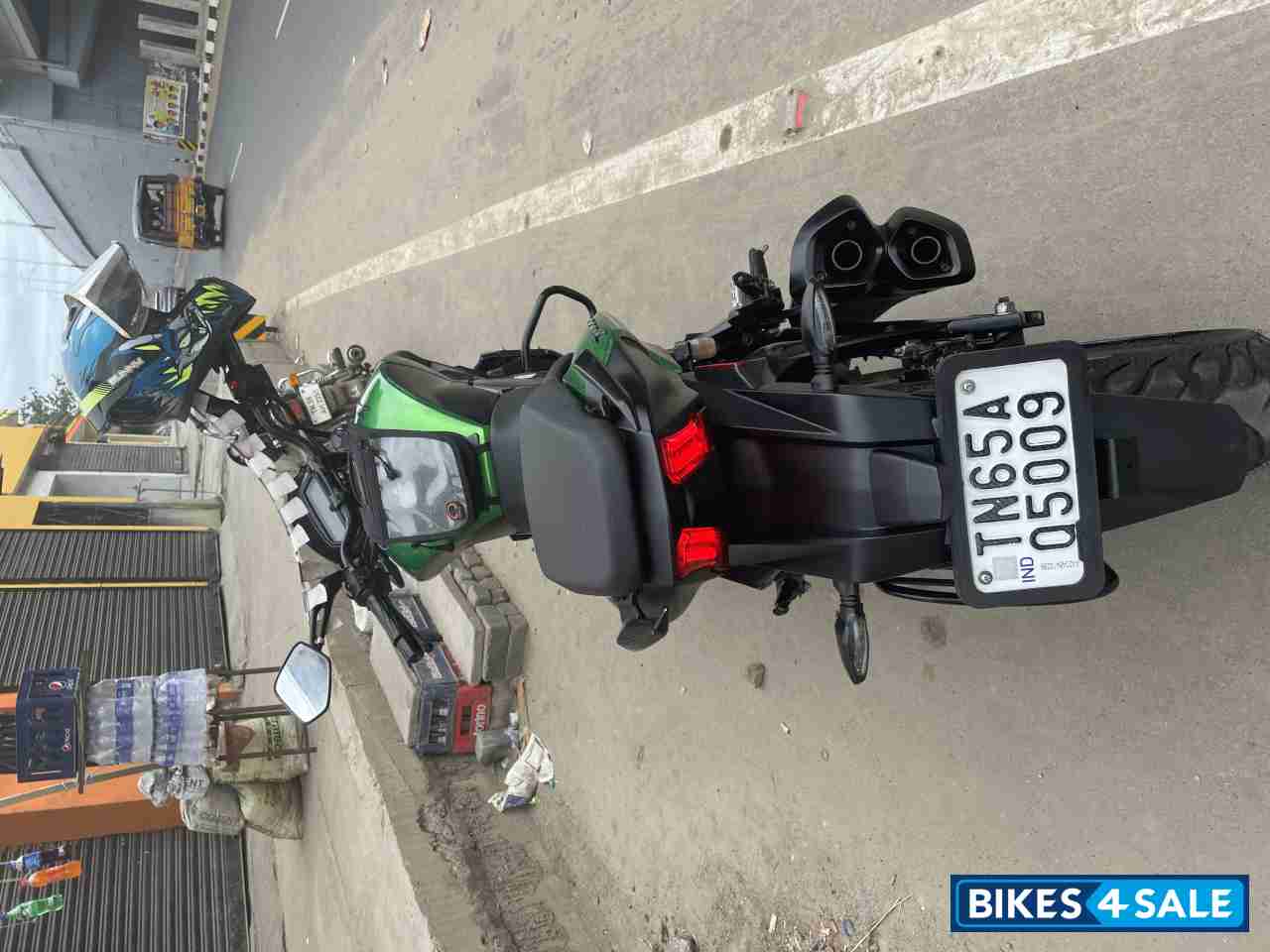 Bajaj Dominar 400 ABS BS6