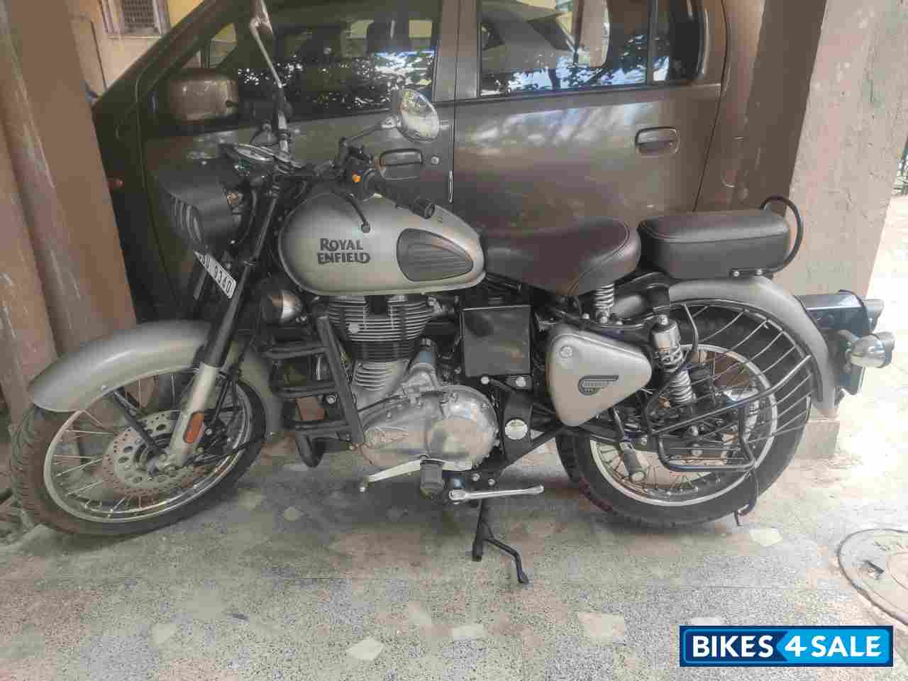Royal Enfield Classic Gunmetal Grey
