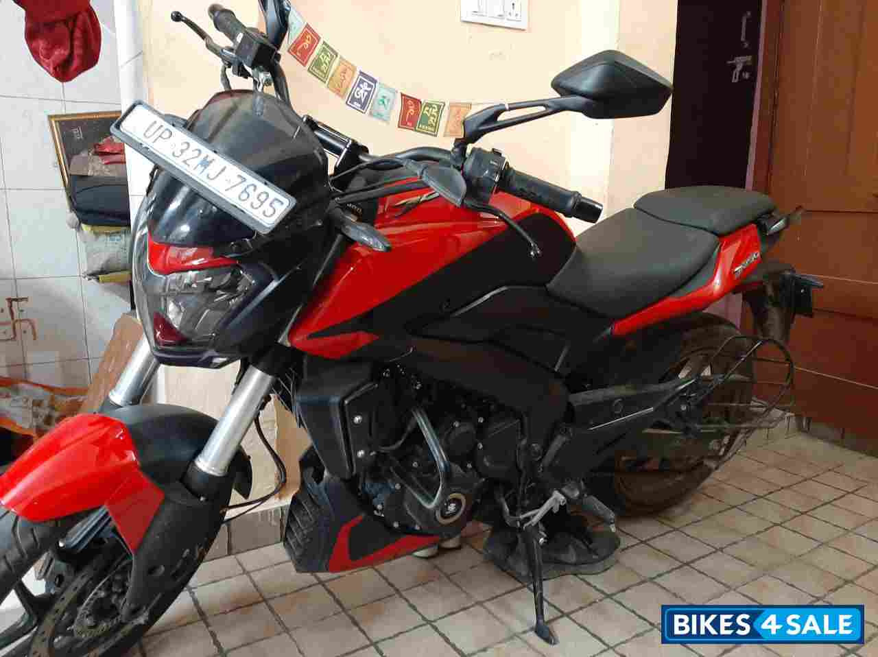 Red Bajaj Dominar 250