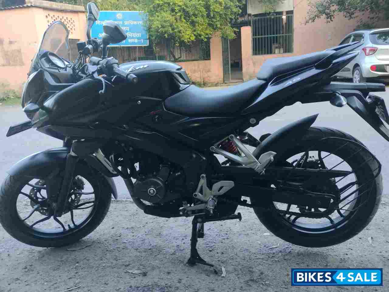 Bajaj Pulsar AS 200