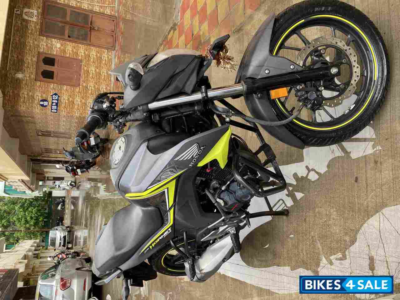 Used 2017 model Honda CB 160R for sale in Vadodara. ID 468145