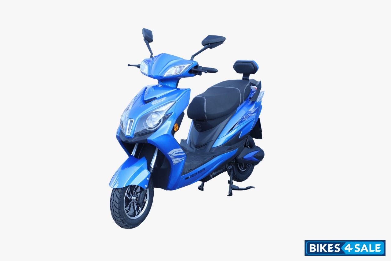 Crayon Motors 2022 Envy