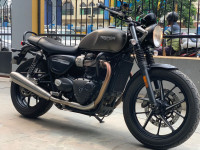 Iron Stone Triumph Street Twin