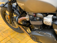 Iron Stone Triumph Street Twin
