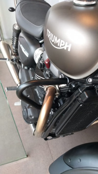 Iron Stone Triumph Street Twin