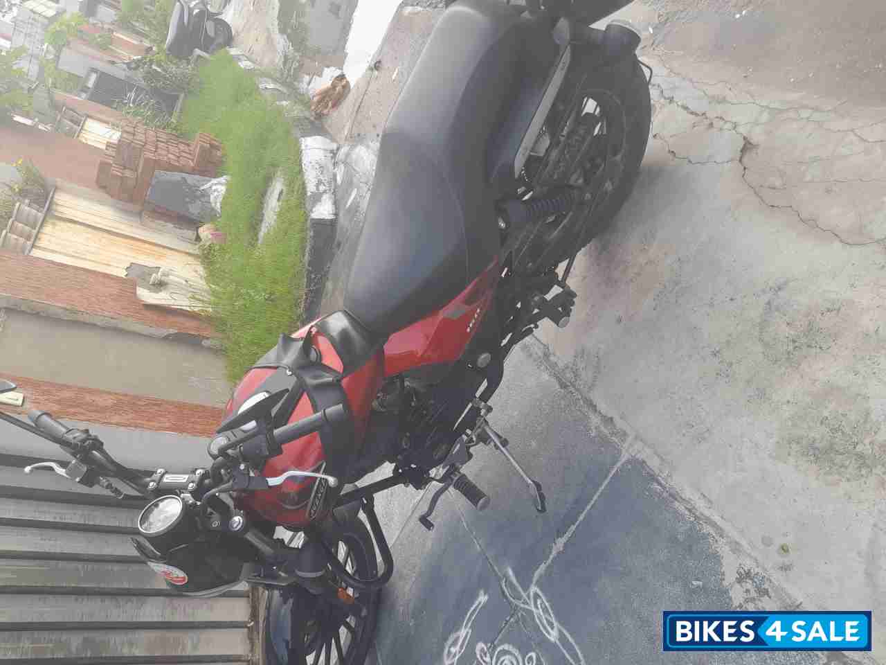 Bajaj Avenger Street 160