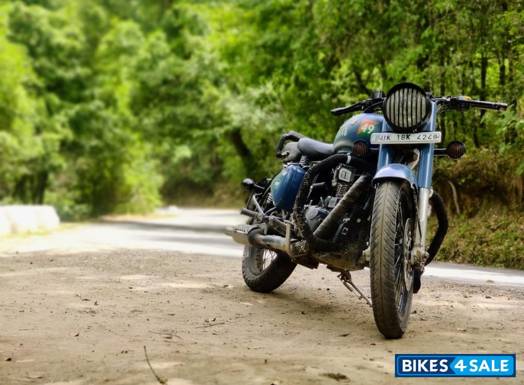 Blue And Mate Black Royal Enfield Classic Signals Airborne Blue