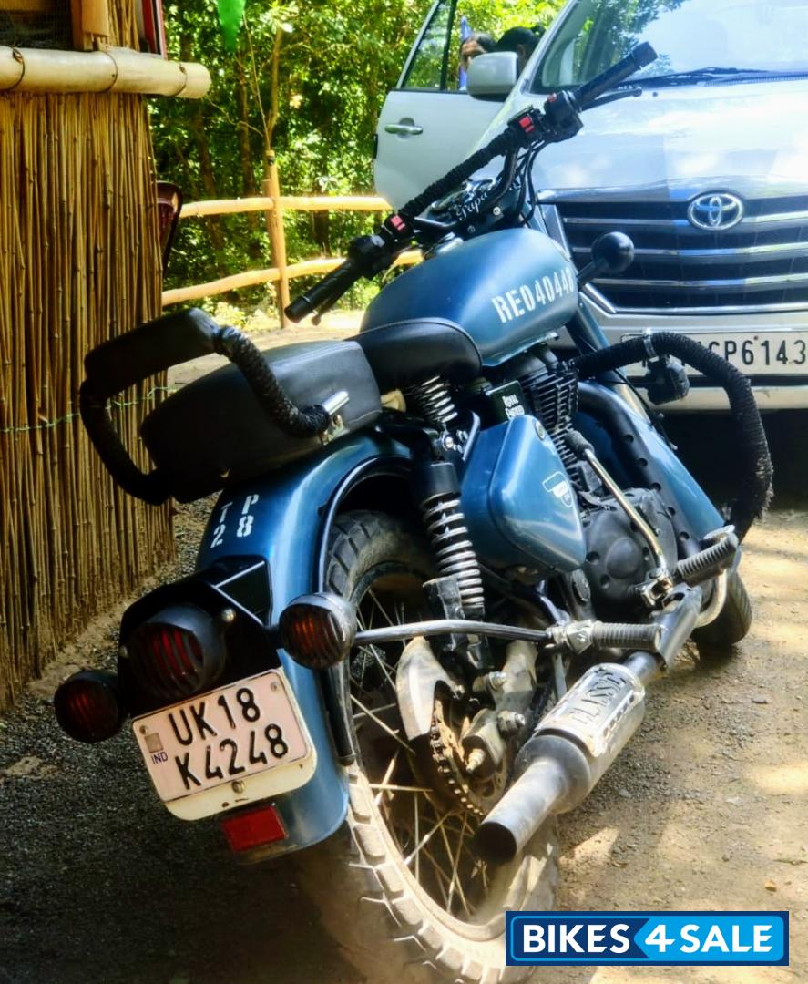 Blue And Mate Black Royal Enfield Classic Signals Airborne Blue