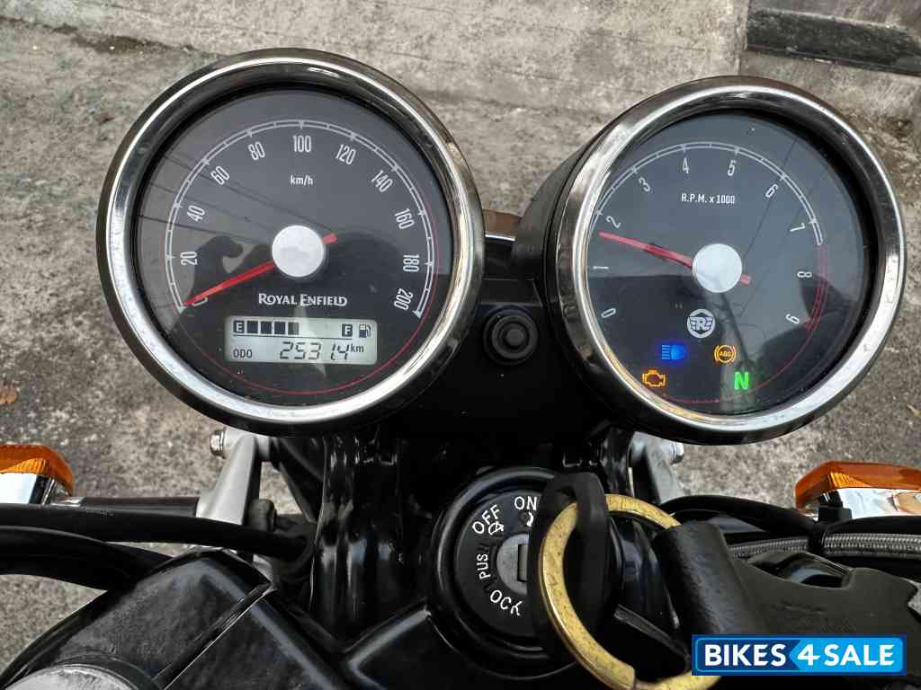 Orange Crush Royal Enfield Interceptor 650 Twin