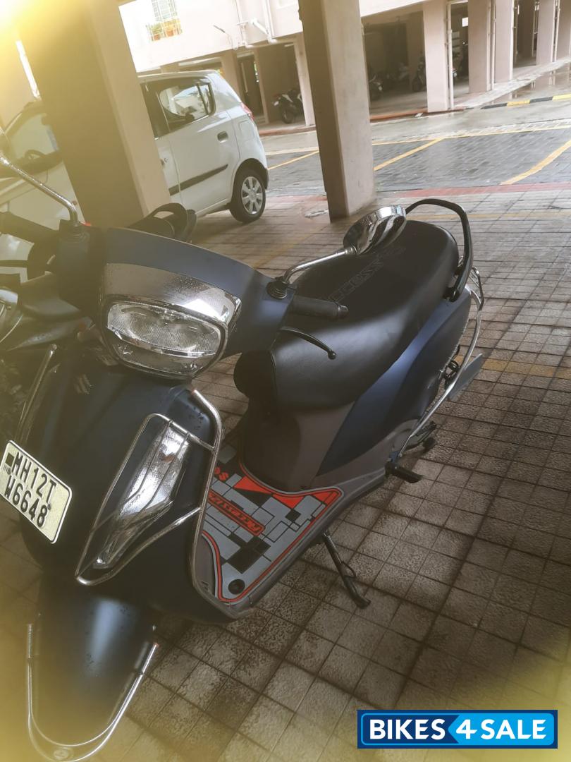Blue Suzuki Access 125 Bluetooth Enabled