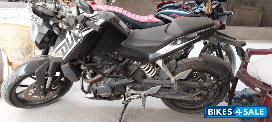 KTM Duke 200