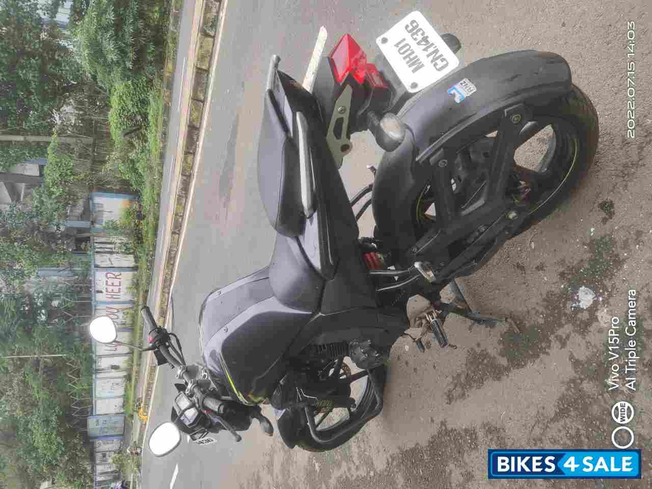 Grey Yamaha  FZS v2.0