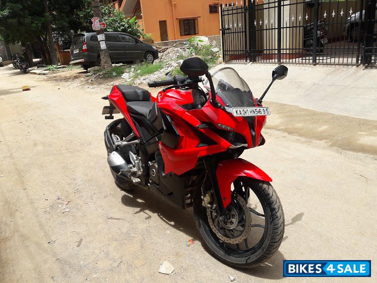Red Bajaj Pulsar RS 200 ABS