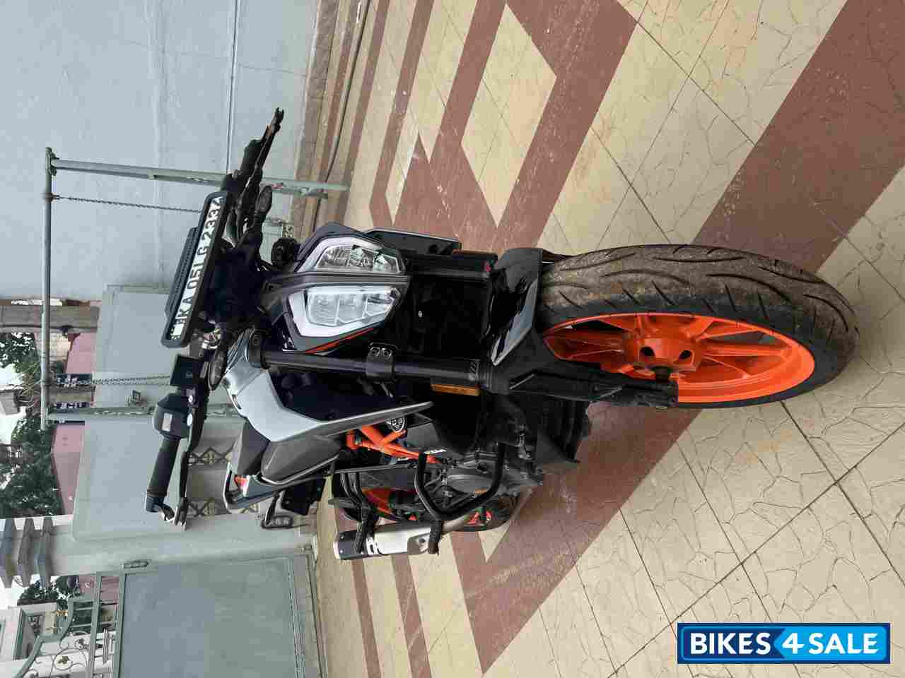 KTM Duke 390 BS6