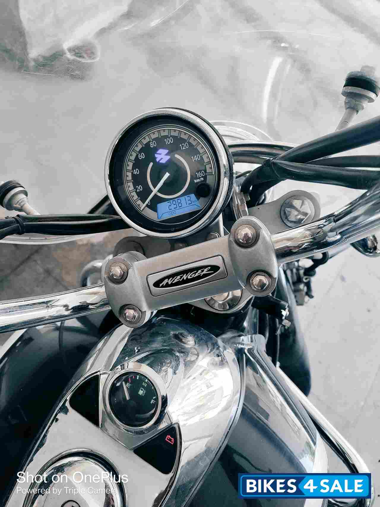 Bajaj Avenger Cruise 220