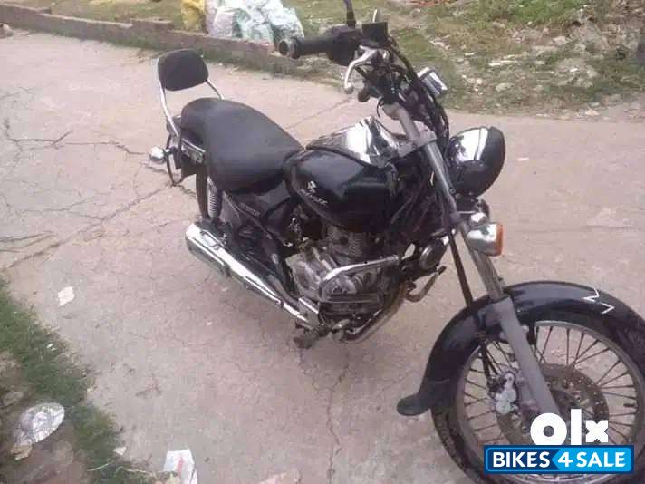 Bajaj Avenger 220 DTS-i Bajaj Avenger 220 DTS-i