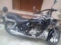 Bajaj Avenger 220 DTS-i