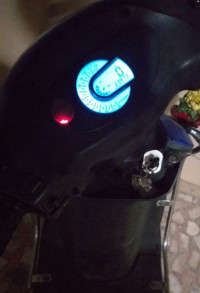 Blue Mahindra Rodeo RZ