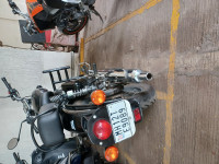 Pure Black Royal Enfield Classic 350