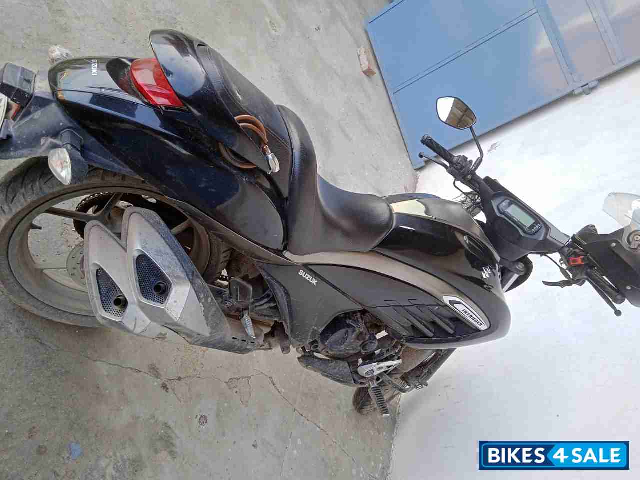 Suzuki Intruder 150