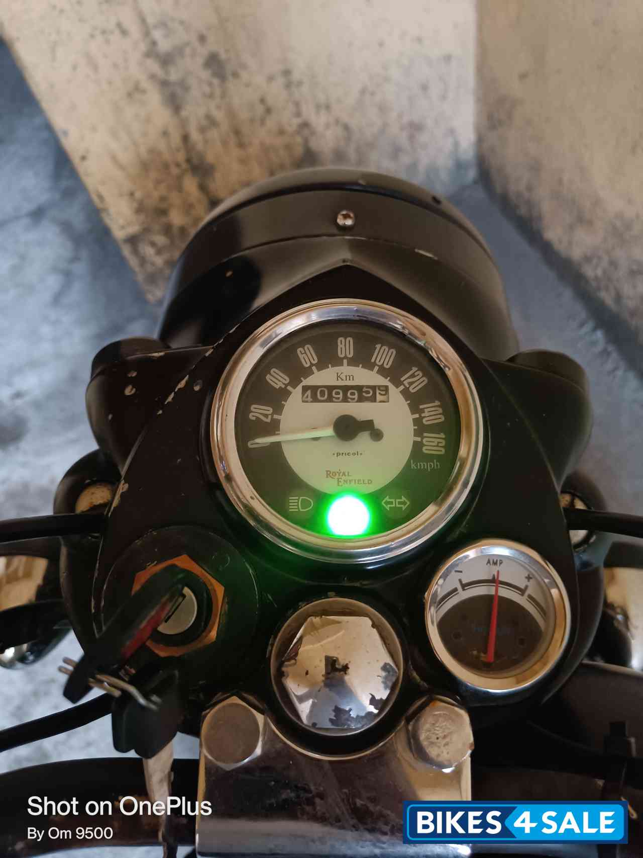 Royal Enfield Classic 350 Royal Enfield Classic 350