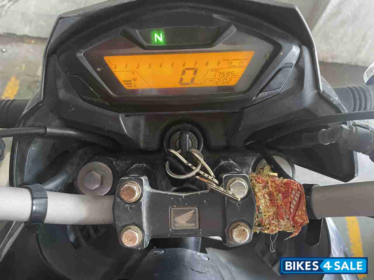 Black Honda CB Hornet 160R