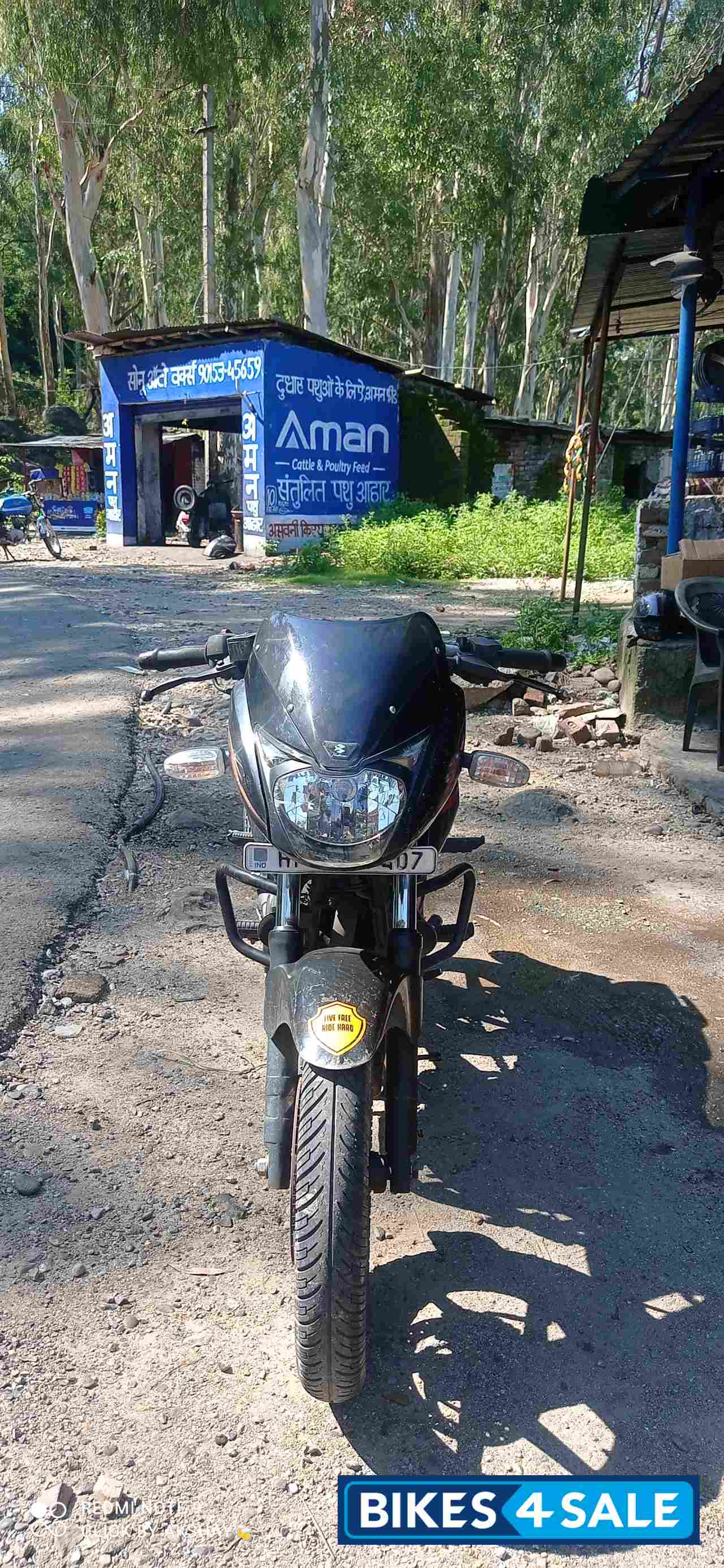 Black And Red 22Motors Flow