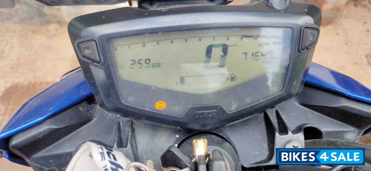 TVS Apache RTR 160 4V