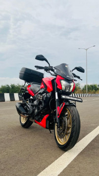 Bajaj Dominar 400 Disc