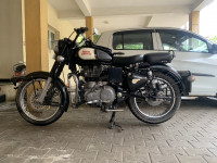 Black Royal Enfield Classic 350