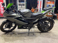 Yamaha YZF R15 V2