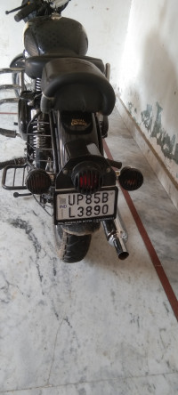 Black Royal Enfield Classic 350