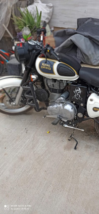 Royal Enfield Classic 350 Dual Channel BS6