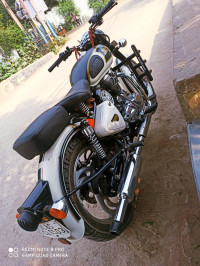 Royal Enfield Classic 350 Dual Channel BS6