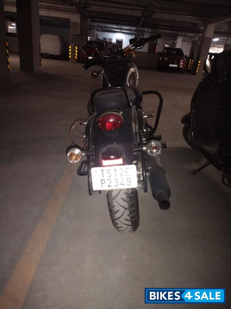 Silver Benelli Imperiale 400