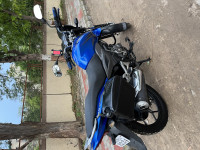 Blue Bajaj Discover 125T