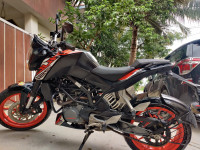 KTM Duke 125