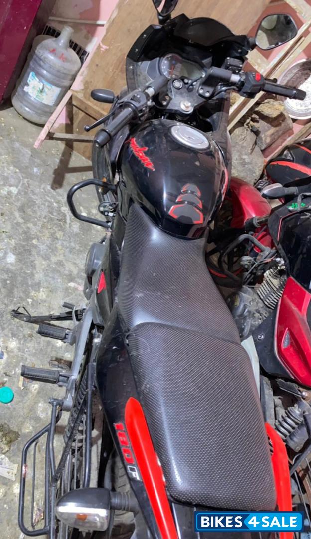 Red Black Bajaj Pulsar 180F Neon BS6