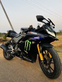 Yamaha YZF R15 V3