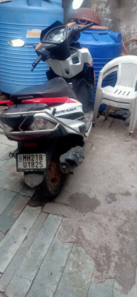 Honda Grazia 125 Repsol Team Edition