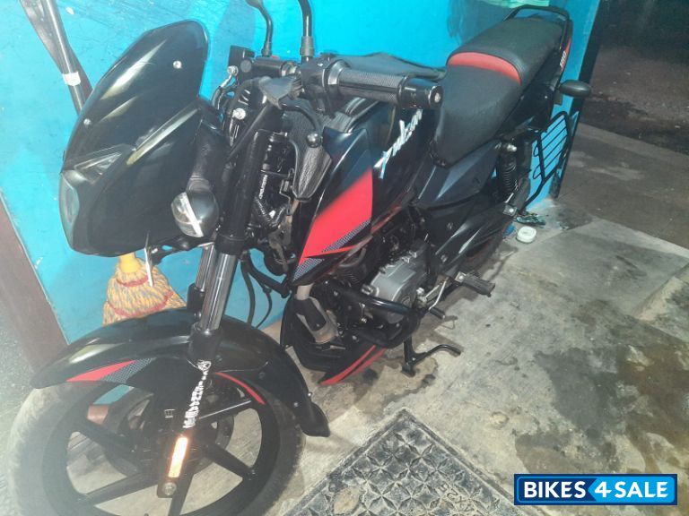 Red Black Bajaj Pulsar 180 DTSi