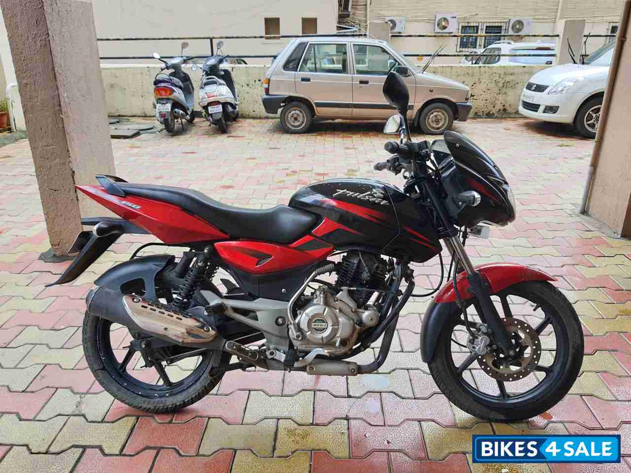 Bajaj Pulsar 150