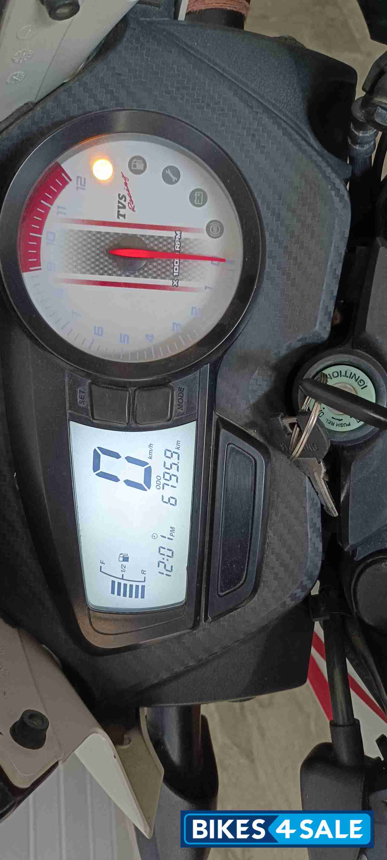 TVS Apache RTR 160 BS VI TVS Apache RTR 160 BS VI