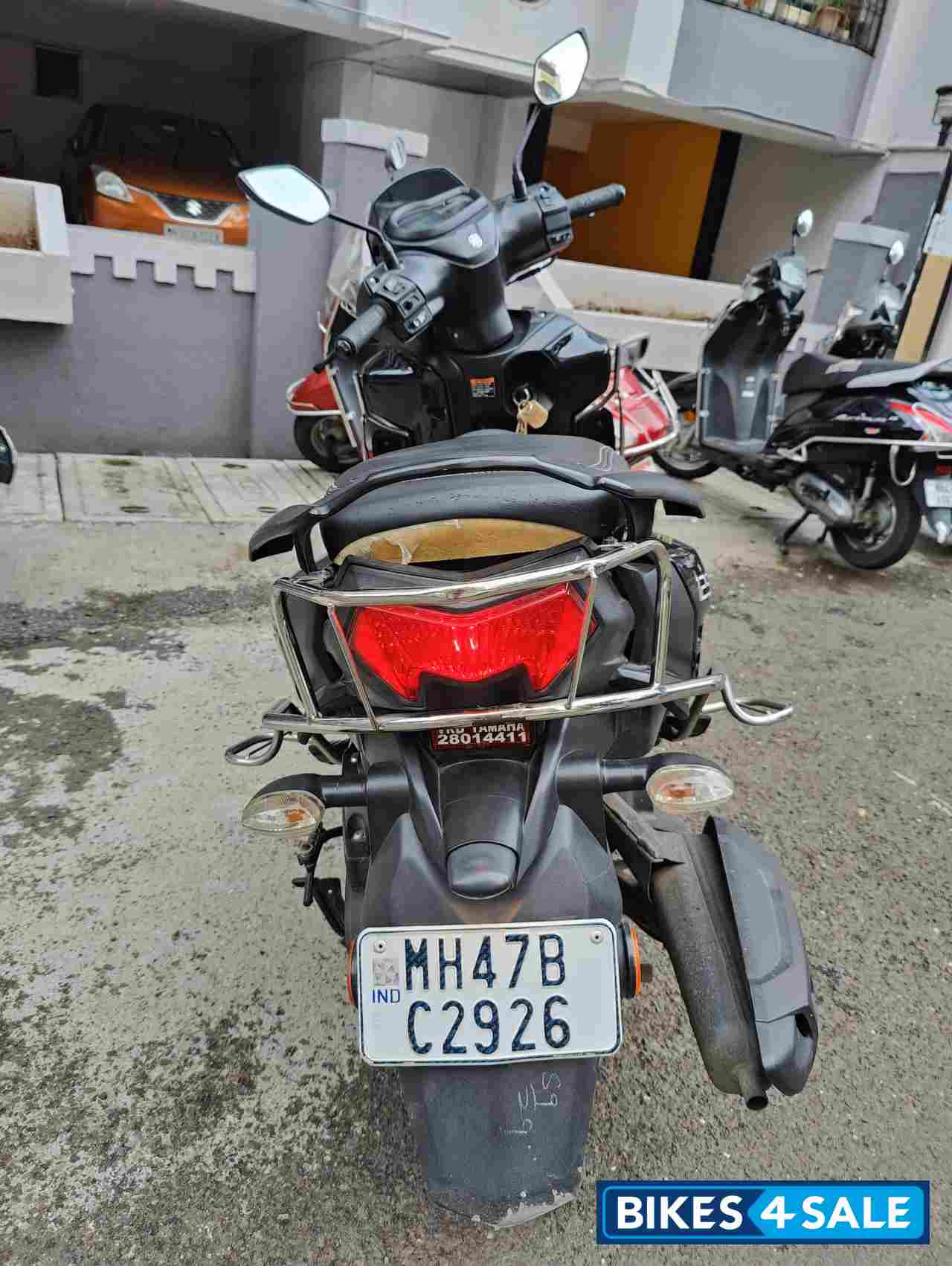 Yamaha Ray ZR 125 Fi Hybrid Disc