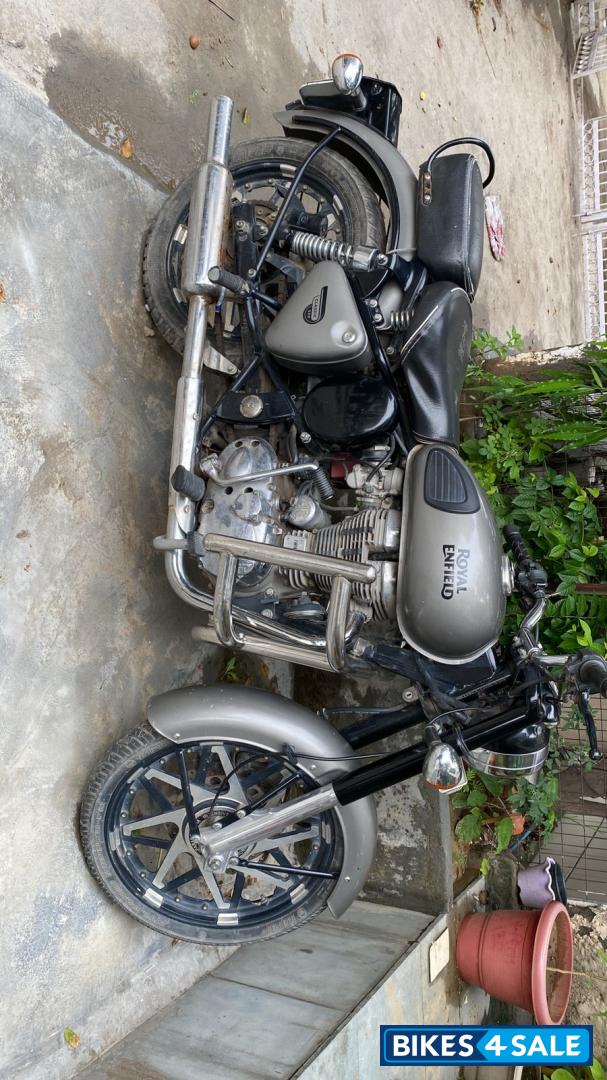 Royal Enfield Classic Gunmetal Grey